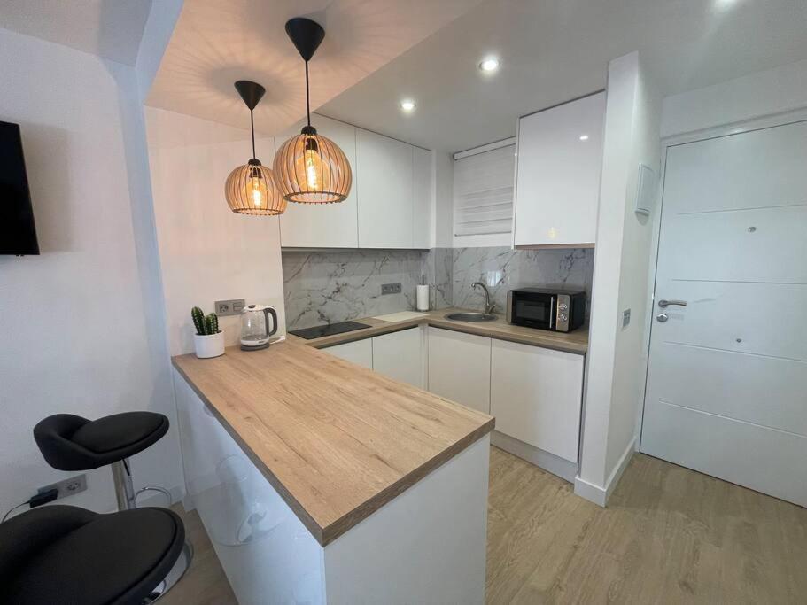 Apartment Exclusivo Estudio Piscinas, Conserjeria 24 H Benalmadena