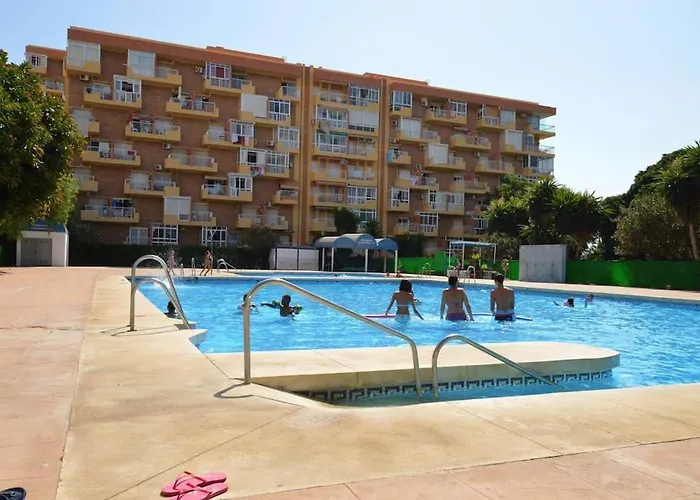 Exclusivo Estudio Piscinas, Conserjeria 24 H